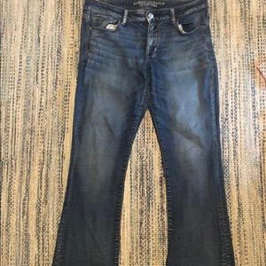 AE Skinny Kick super stretch jeans short!